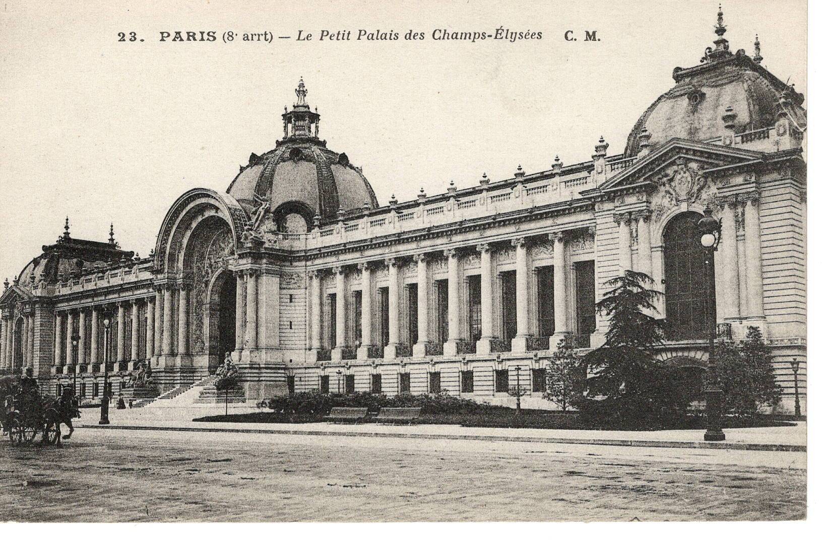 Paris - Le Petit Palais des Champs-Elysees L. D. Vintage Post Card