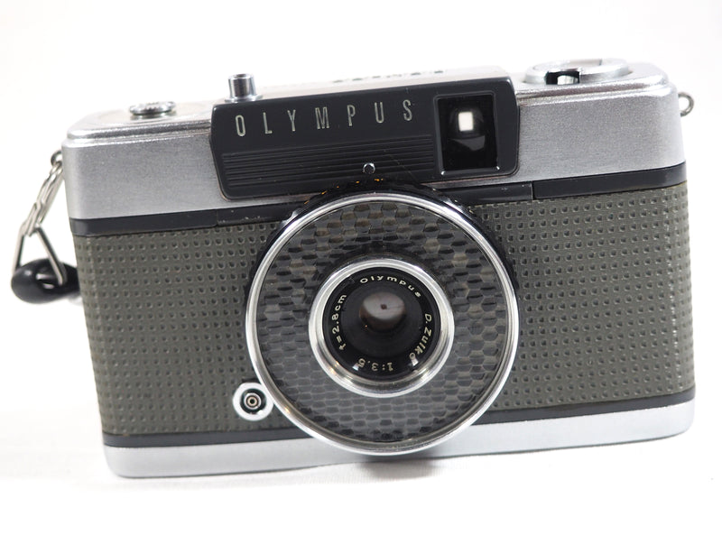 Vintage Olympus Pen-EE 35mm Film Camera in Original Box w/instructions