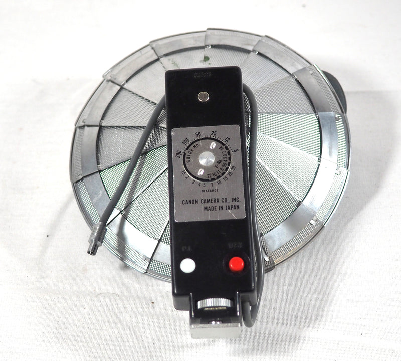 Vintage Fan Reflector in Case
