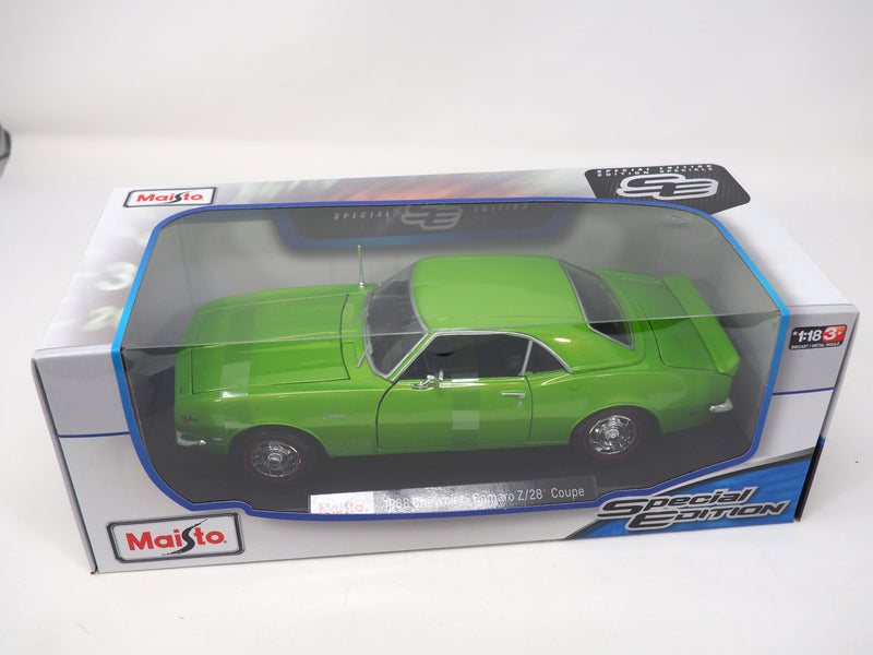 Maisto Special Edition 1968 Lime Green Chevrolet Camaro Z/28 Coupe 1:18 Scale Die Cast