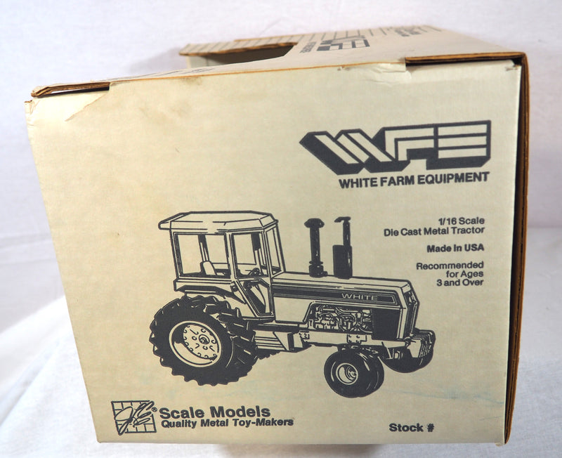 Scale Models (ERTL) Spirit of Oliver 1988 White Farm Equipment 1:16 Scale Tractor