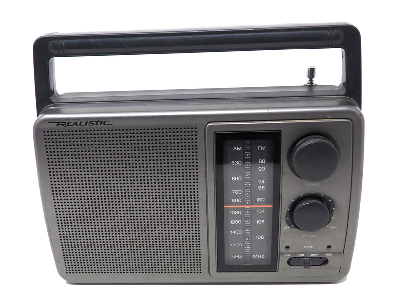 Realistic Model 12-726 AM/FM Portable Radio