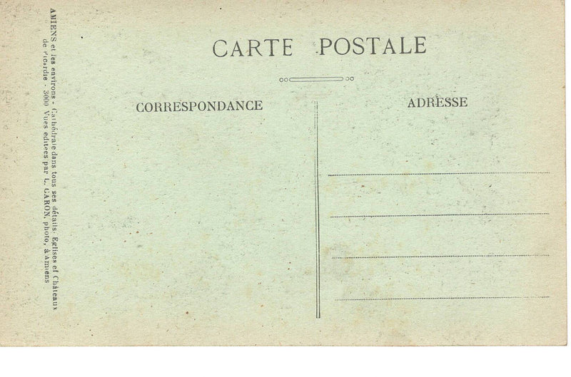 Souvenir d'Amiens Vintage Postcard Unposted