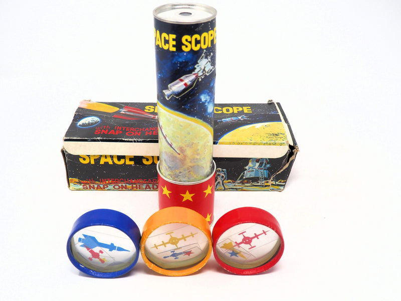 Vintage Space Scope TN Trade Mark Japan Kaleidoscope Astronauts on Moon Original Box